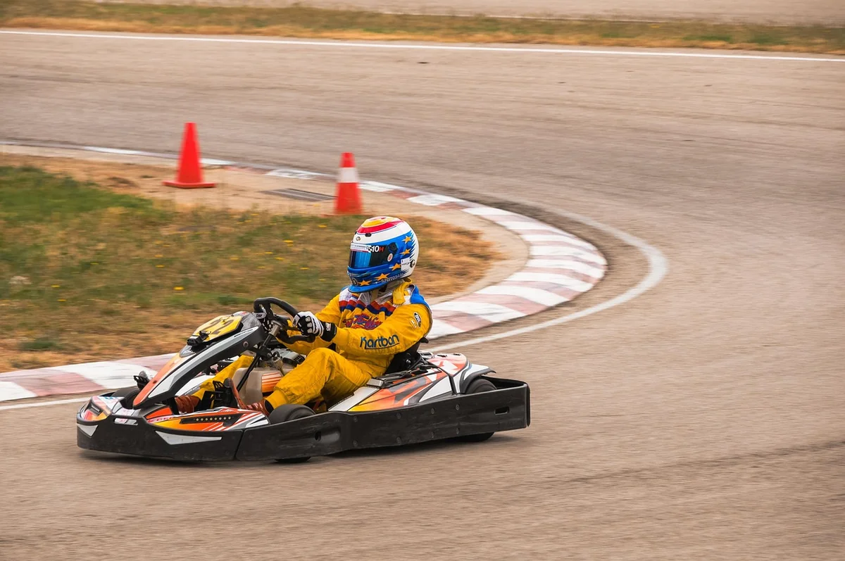 Maîtrisez votre karting : conseils pour améliorer votre technique en 2026